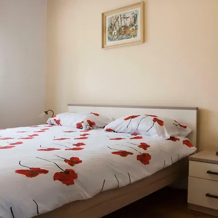 Apartment Uzila Family *